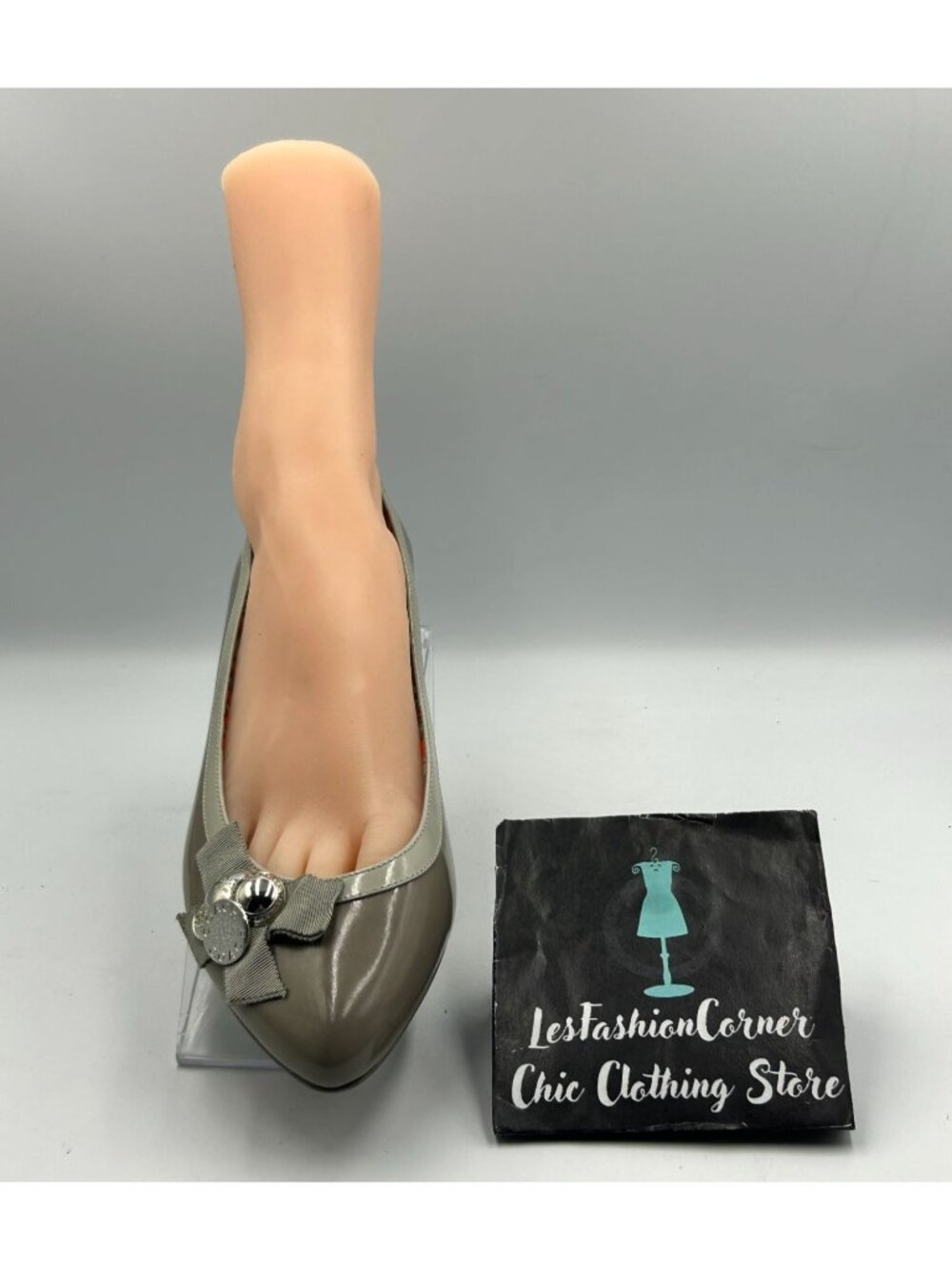 NWOB Coach Women's Gray Patent Leather Trina Button Bow Ballets Flats Sz 10 3368 - Picture 16 of 16